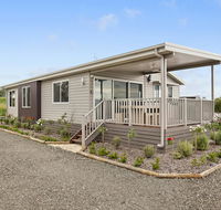 The Lake House 201 - Suburb Australia