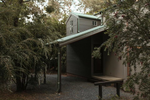 The Lodges - Suburb Australia 0
