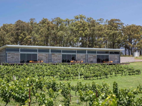 The Longhouse - Suite 2 - Suburb Australia 0
