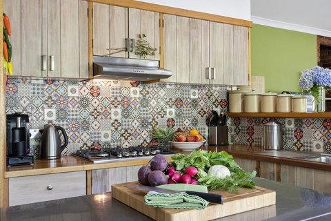 THE MAPLES - Suburb Australia 0