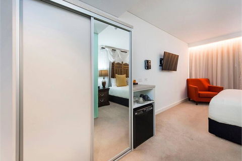 The Nest - Boho Bedroom Near The City With Roof Terrace - Suburb Australia 1
