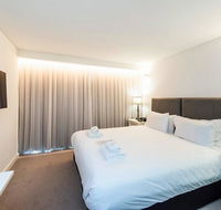 The Nest - Bright Space on Newcastle St with Roof Terrace - Suburb Australia