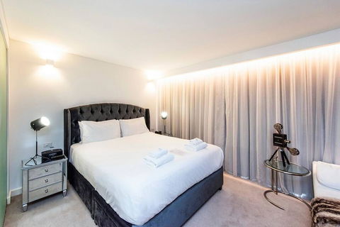 The Nest - Hollywood Style Space With Roof Terrace - Suburb Australia 0