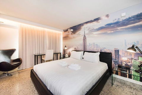 The Nest - New York Style Space In Northbridge + Roof Terrace - Suburb Australia 1