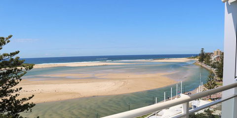 The Oaks Waterfront Resort, Unit 502 - Suburb Australia 0