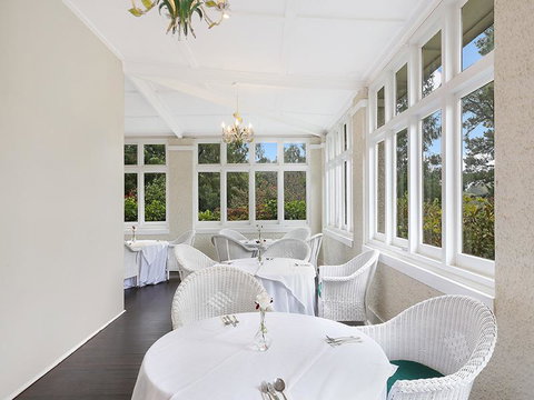 The Robertson Hotel - Suburb Australia 3