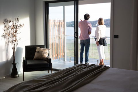The Seabird - Suburb Australia 3