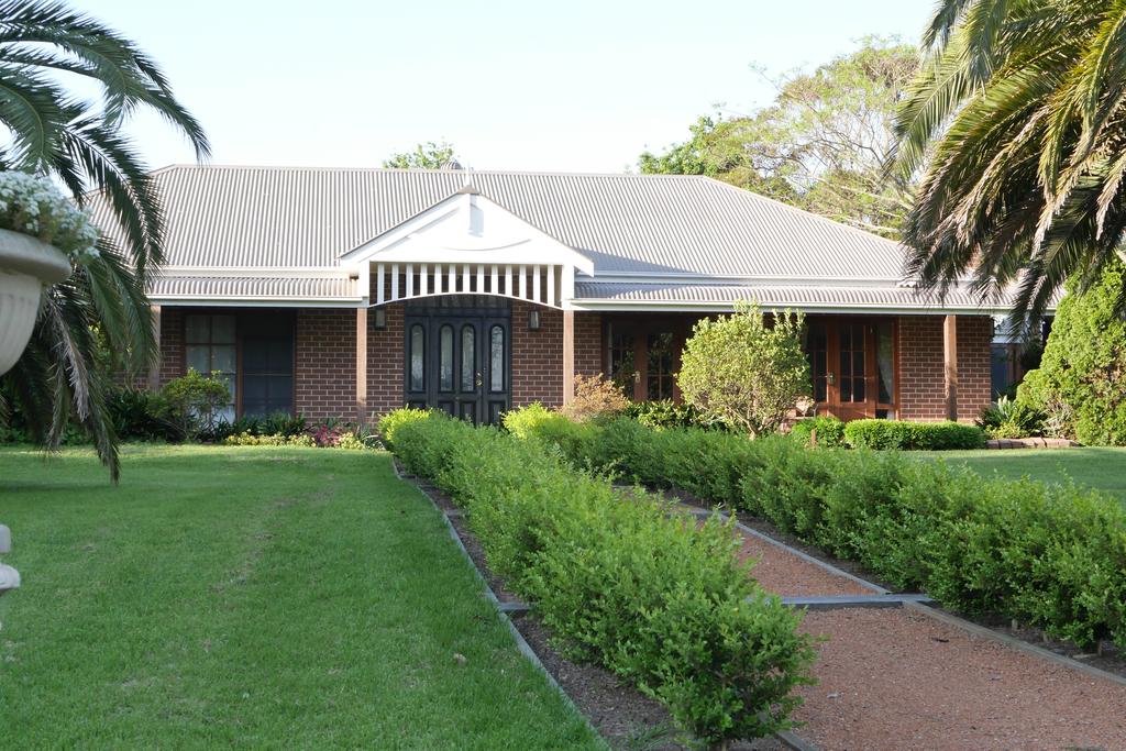 Accommodation Pyree NSW Suburb Australia