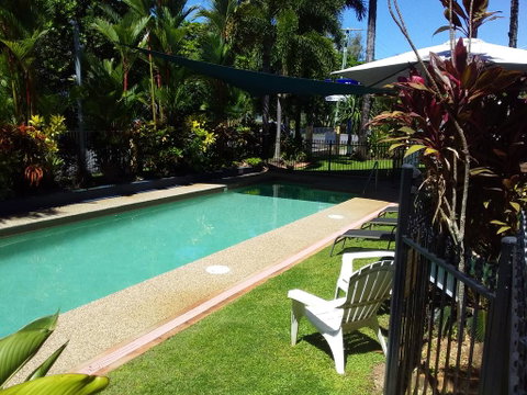 The York Beachfront Holiday Apartments - Suburb Australia 1