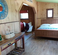 Tiandi Wildlife Sanctuary Farm Stay - Suburb Australia