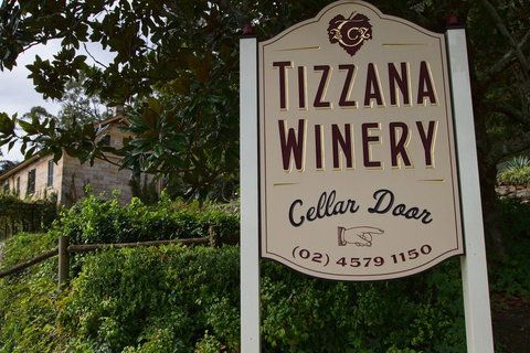 Tizzana Winery Bed And Breakfast - Suburb Australia 2
