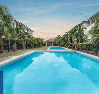 Townsville Luxury spacious Apt 3 BR-2BTH Pools - Suburb Australia