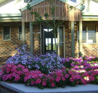 Tracks End Retreat - Suburb Australia