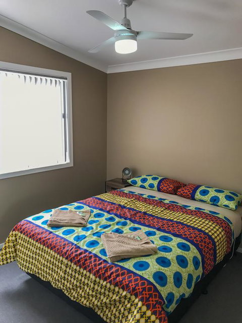 Treehaven Tourist Park - Suburb Australia 3