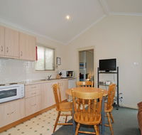 Triabunna Cabin  Caravan Park - Suburb Australia