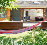 Tui Cottages - HouseCottage - close to beach - Suburb Australia