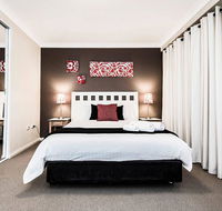 Two bedroom Apt next to Perth CBD with Parking. - Suburb Australia
