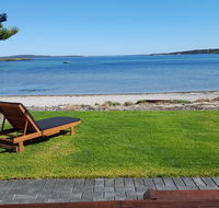 Vandy's shack at Mount Dutton Bay - ideal for couples and small families - Suburb Australia