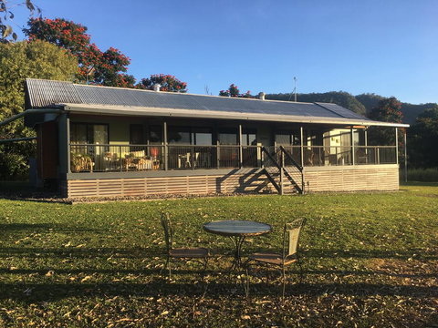 Valley Views Lodge Port Douglas - Suburb Australia 1