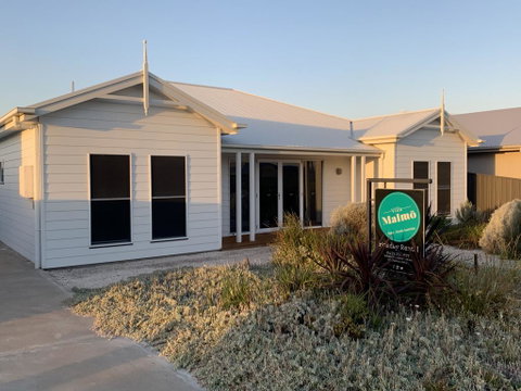 Villa Malmo - Suburb Australia 0