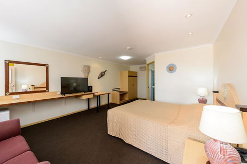 Villa Mirasol Motor Inn - Suburb Australia 3