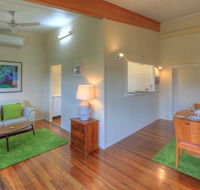 Village Stays Coldstream Gallery Apartment - Suburb Australia