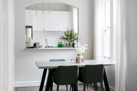 Walk Everywhere In The City From A Historic Home - Suburb Australia 2
