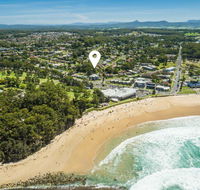 Wallace street 18 - Linen included Walk to Beach and Golf Club - Suburb Australia