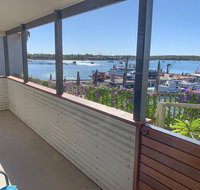 Walshys Shack - Suburb Australia
