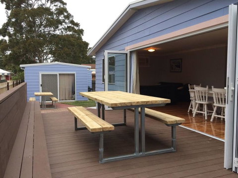Watts @ Callala Beach-Pet Friendly - Suburb Australia 0