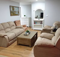 Weaver Heaven - Suburb Australia