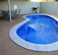 Welcome Home Motel Rockhampton - Suburb Australia