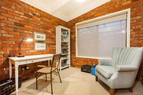 Whitewood Cottage - Secluded Spa - Suburb Australia 2