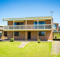 Williams Wonder - Large Beach House - Suburb Australia