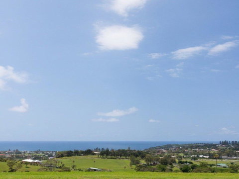 Willowview - Coastal Retreat, Stunning Views - Suburb Australia 1