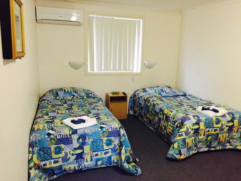 Yetholme Motor Inn - Suburb Australia 2