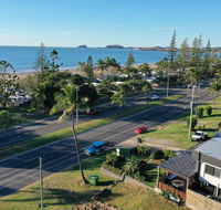 Yeppoon Beachhouse - Suburb Australia
