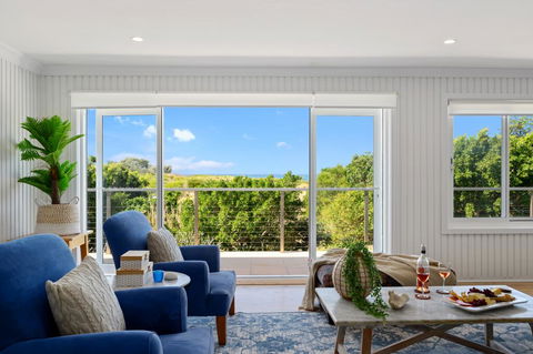 Zephyr On Sapphire - Suburb Australia 2