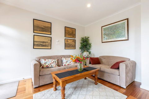 Spacious Bungalow5min Walk To Station5min To Box HillWiFiParking - Suburb Australia 2