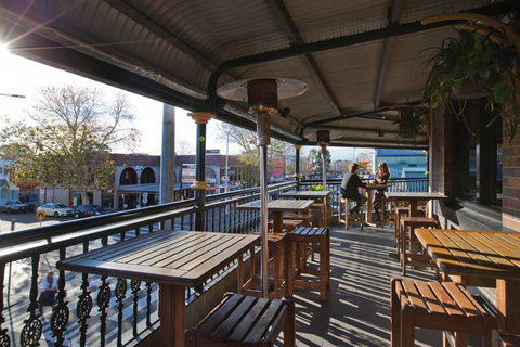 The Kent Hotel - Suburb Australia 4