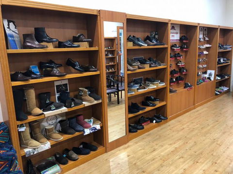 Fera Shoes - Suburb Australia 4