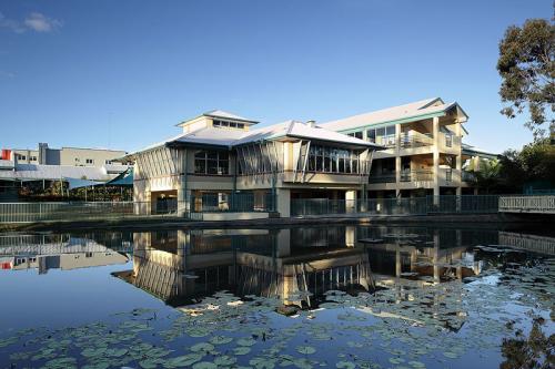 Private Schools Reedy Creek QLD Suburb Australia