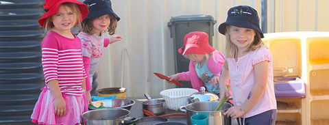 Little Learners - Suburb Australia 8
