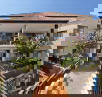 Astra Apartments - The Griffin - Suburb Australia