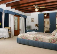 Chalet Swisse Spa - Suburb Australia