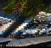 Hotel Realm - Suburb Australia