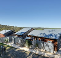 Seascape Retreat - Suburb Australia