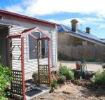 Oatlands Retreat - Suburb Australia