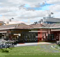 Hotel Kurrajong Canberra - Suburb Australia