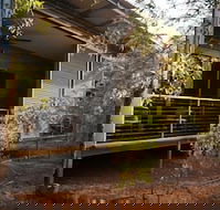 Cicada Lodge - Suburb Australia
